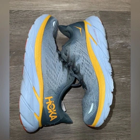 Hoka Clifton 8 'Goblin Blue Mountain Spring' size 10